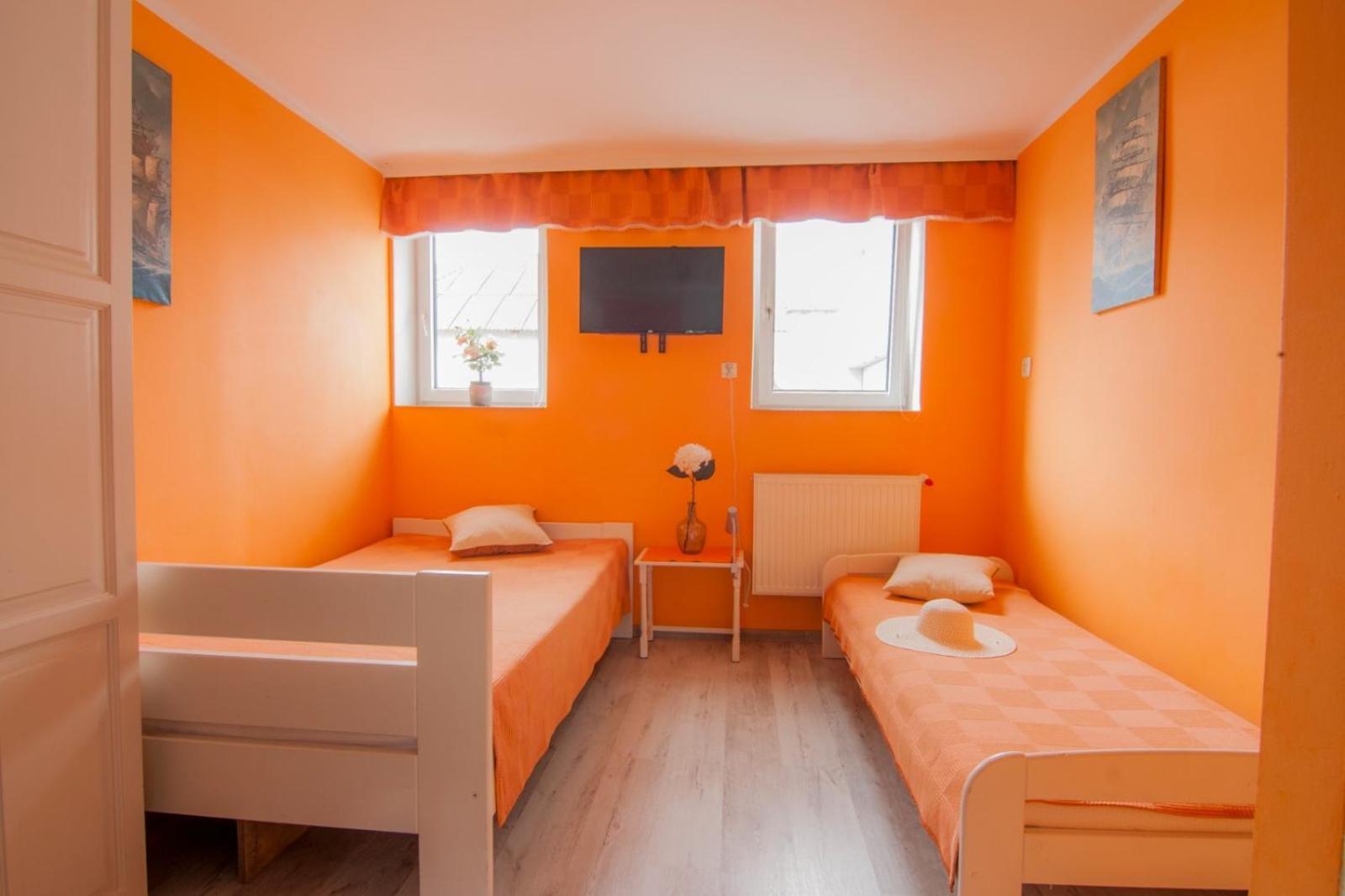 Wynajem Apartamentow I Pokoi. Ustronie Morskie Dış mekan fotoğraf