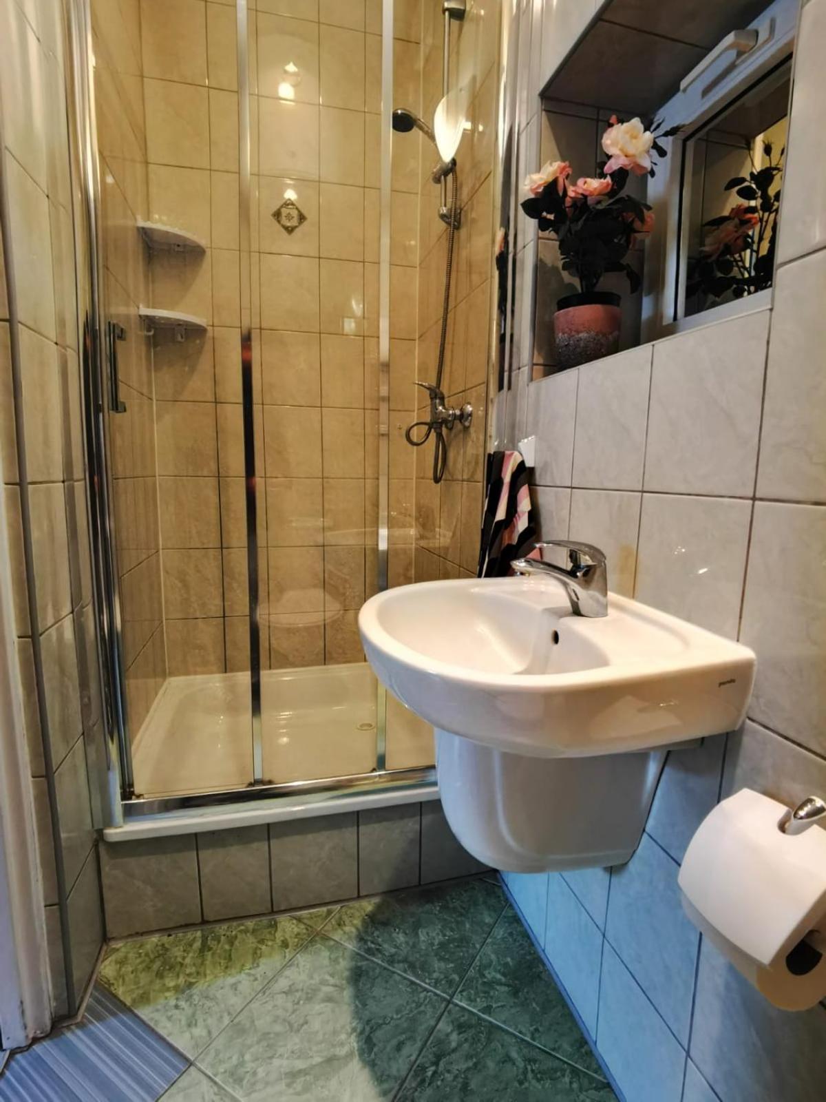 Wynajem Apartamentow I Pokoi. Ustronie Morskie Dış mekan fotoğraf